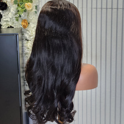 5x5 Glueless wig. Bodywave 22"