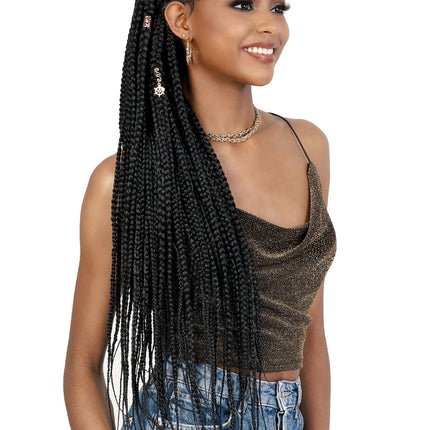 Motown Tress Hand-Braided HD Wig 32” WLB.QUIN32